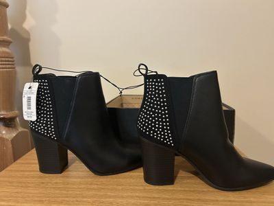 A + Aldo Black Cheyenne Studded Ankle Boots, Women's Size 8, 4-Inch Block Heel, NWT