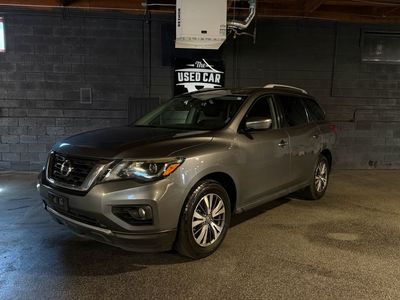 2017 Nissan Pathfinder SV