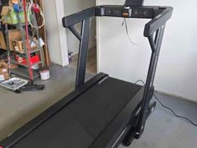 LifeSmart TM22X Treadmill