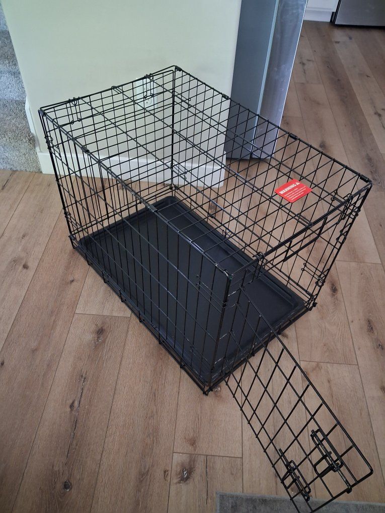 medium dog cage