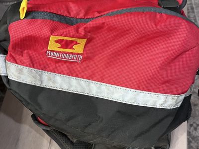 Mountainsmith Dog/K9 Pack - Medium Red/Black Hiking Pet Backpack - Excellent Condition