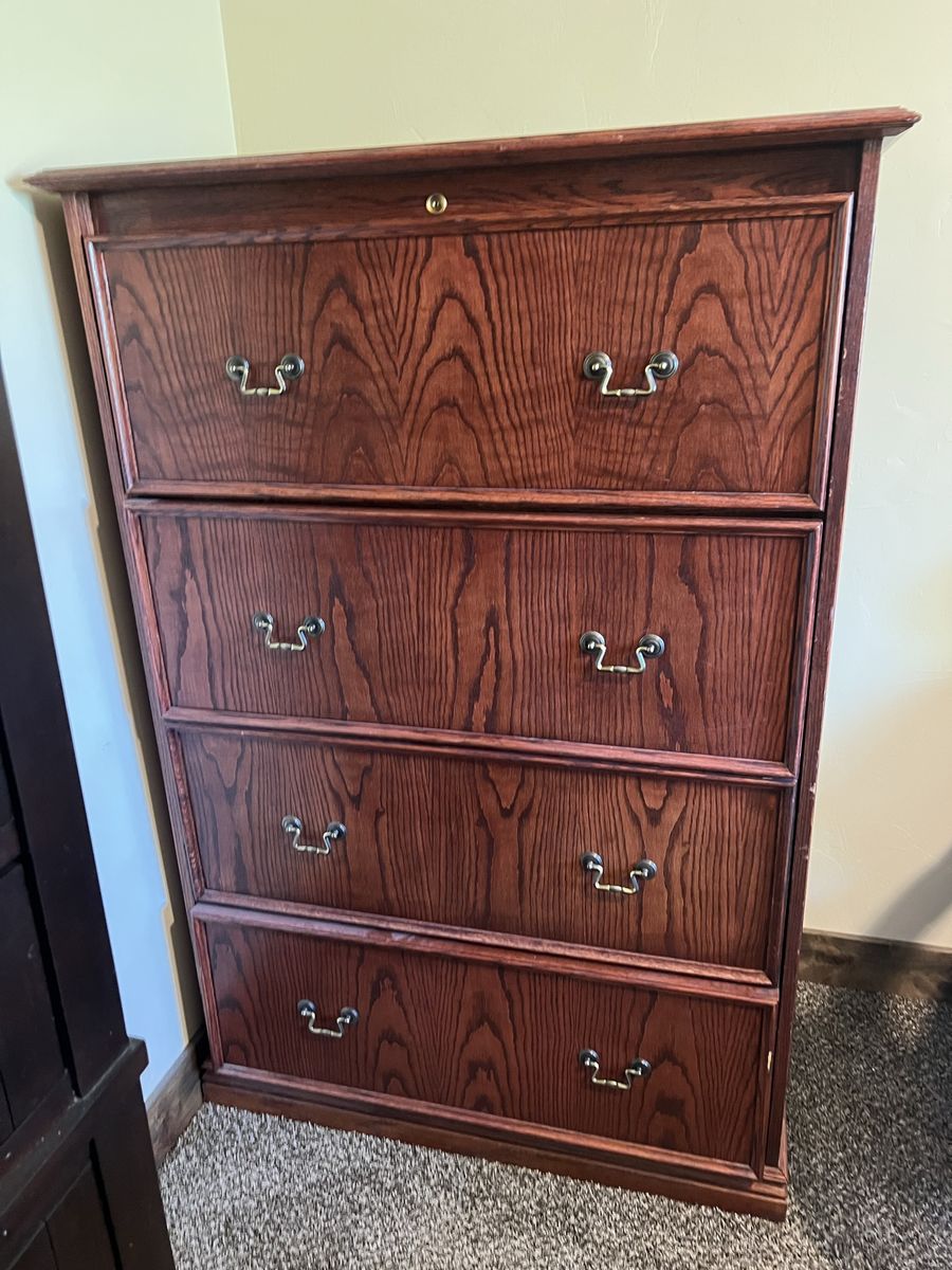 File cabinet