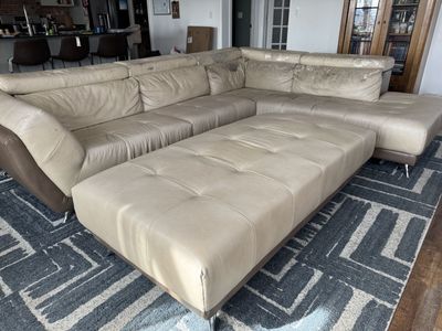 Free Sectional And Ottoman