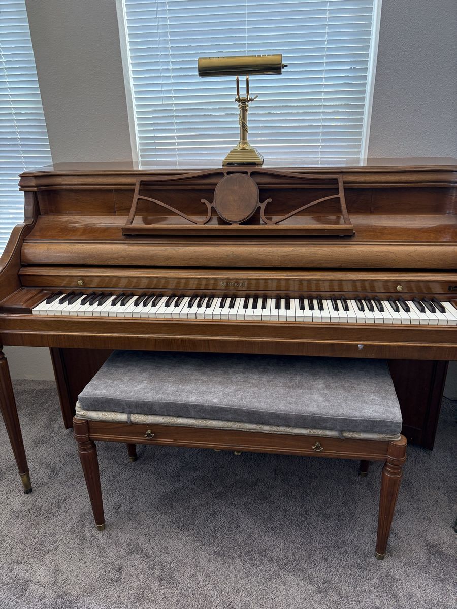 Kimball Console Piano with Bench & Lamp - Used, Great Condition