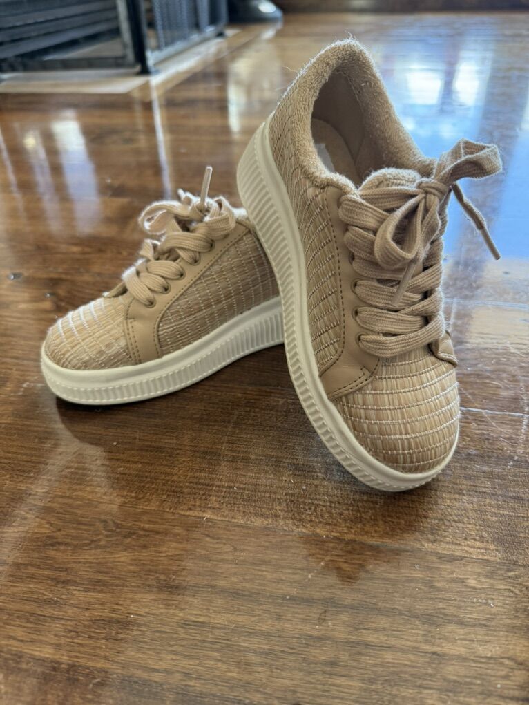 Girl's Copper Key Shoes Size 1M