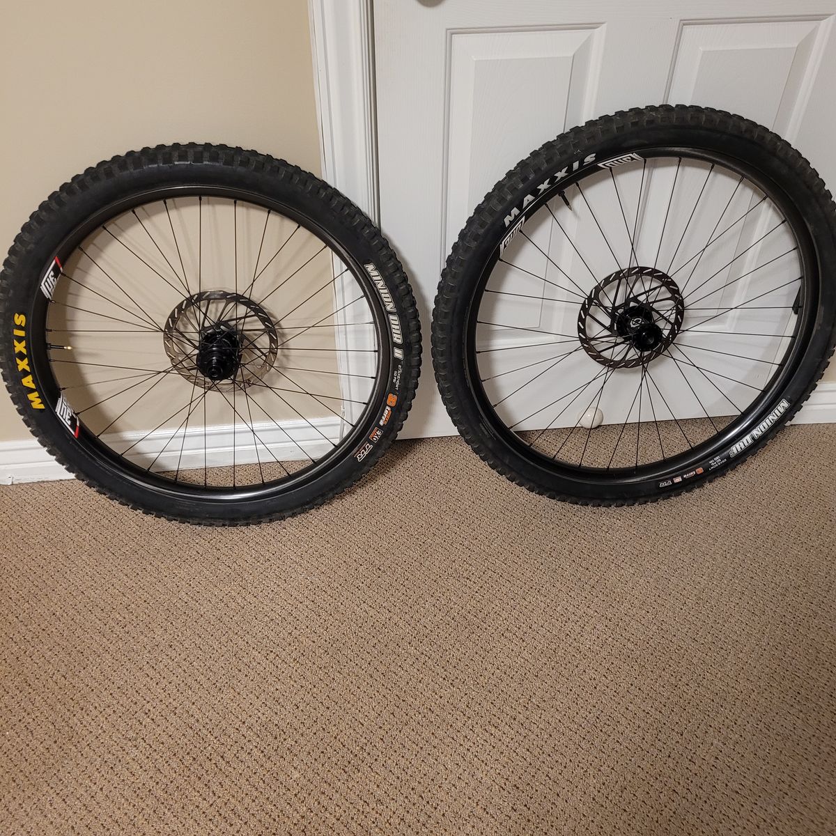 Carbon MX Wheelset - WeAreOne Union Rims, Hydra Hubs, Boost