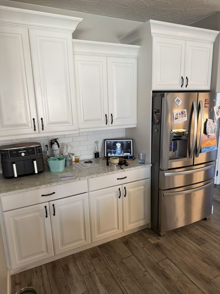 Kitchen Cabinets & counter Toos