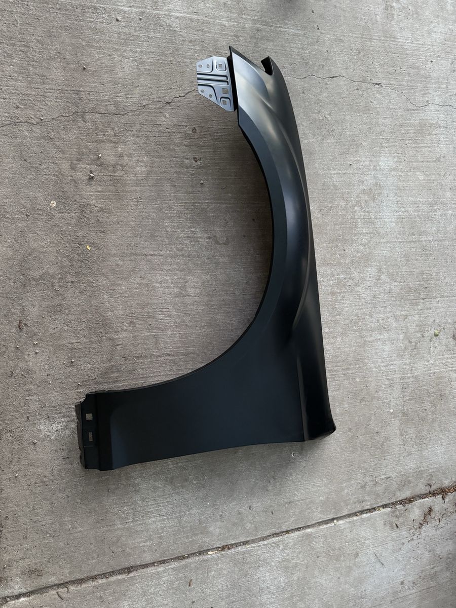 2011-2022 Chrysler 300 fender,