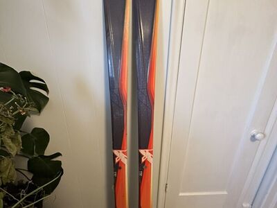 Black Diamond Skis