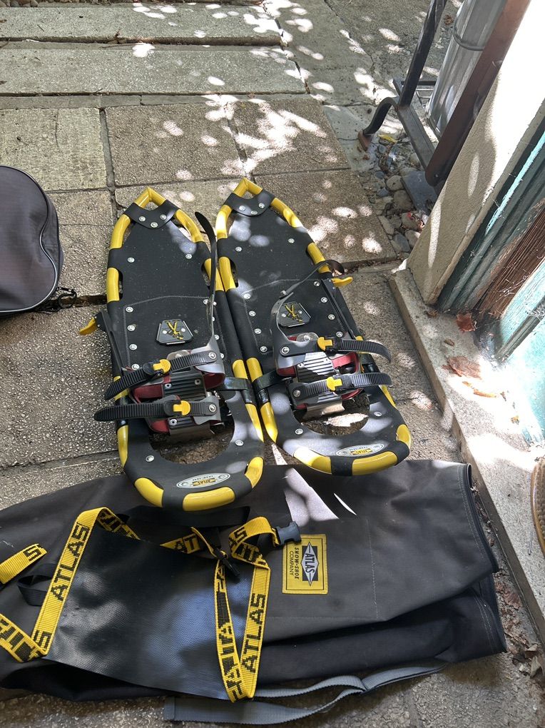 Atlas 930 Snowshoes Me S 30