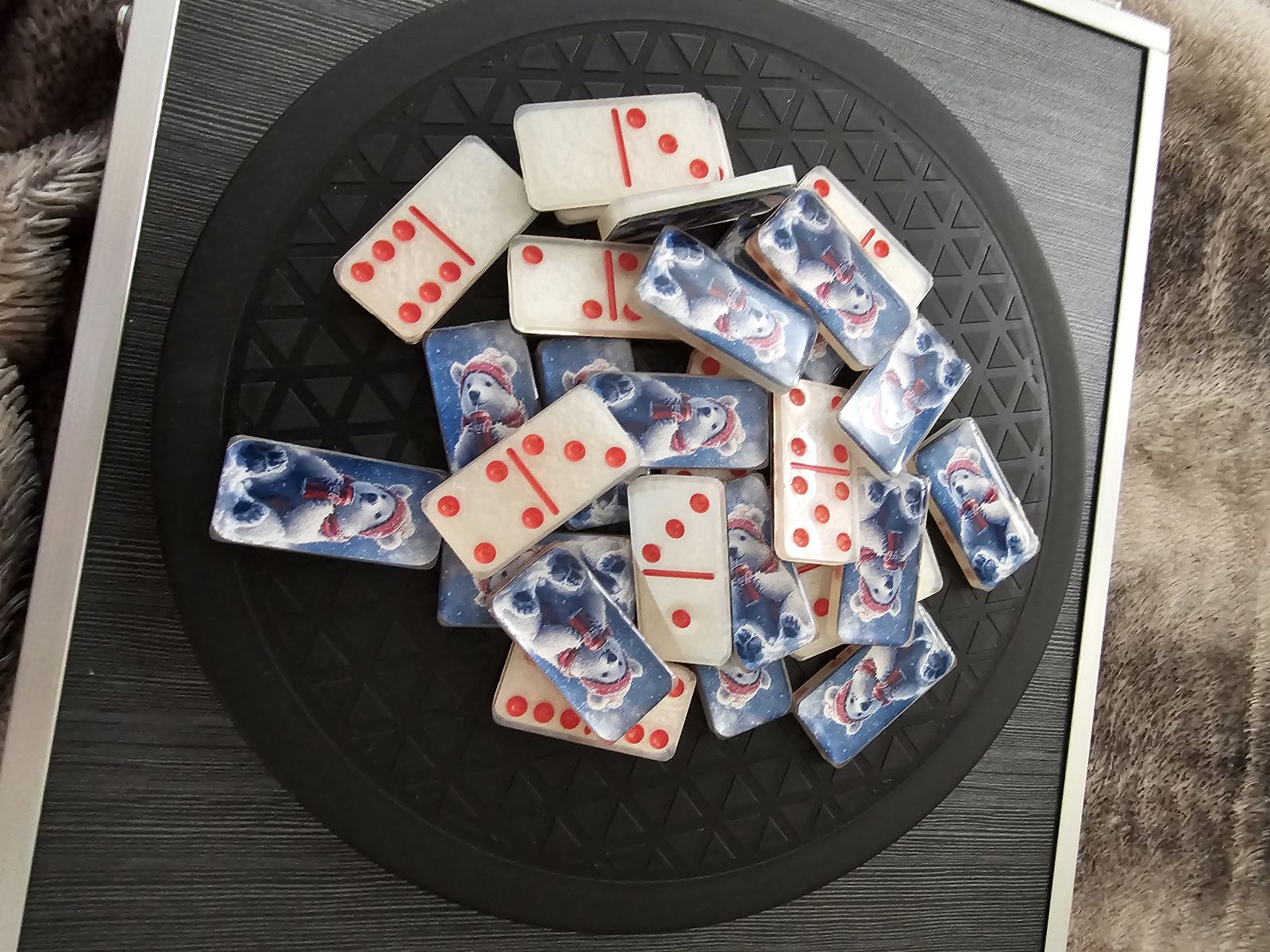 Polar Bear Dominoes Set 