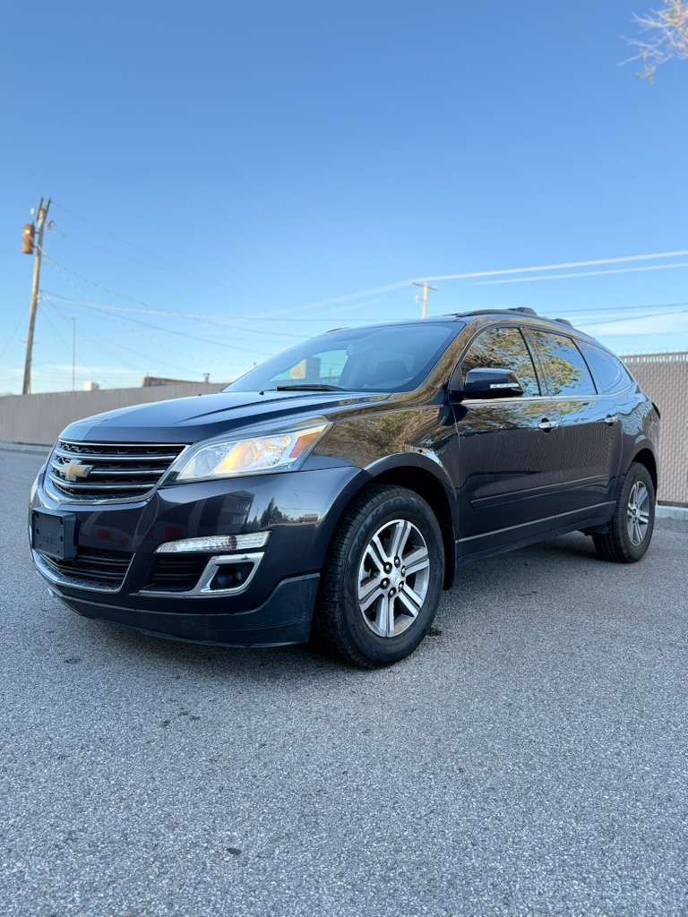 2017 Chevrolet Traverse LT