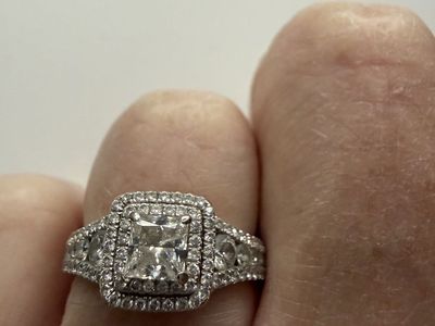 Stunning ALL REAL diamond designer engagement ring