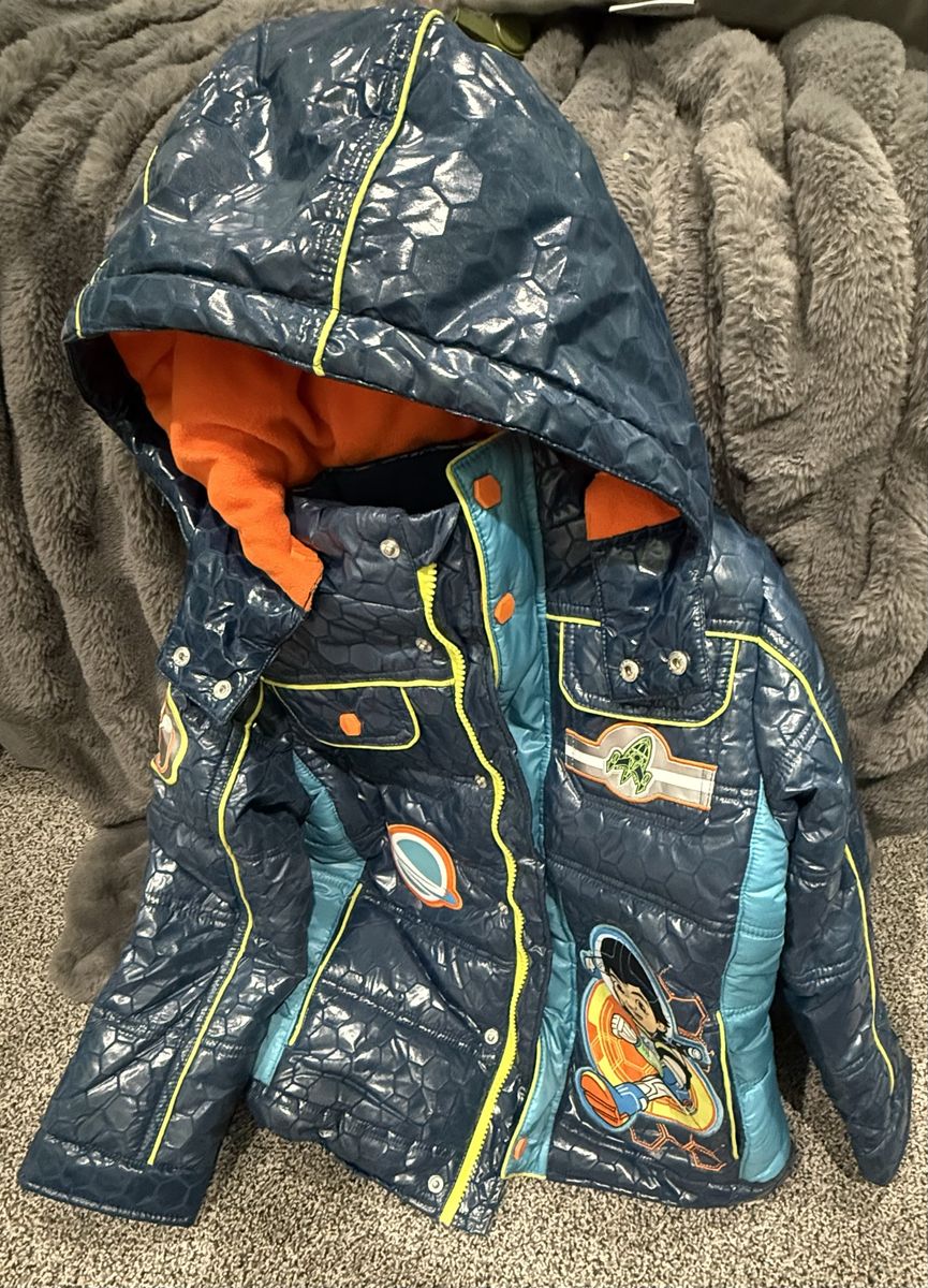 Miles from Tomorrowland Puffer Jacket Size 5-6 with Hood, Space Theme & Character Patch & toys.