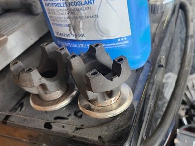 JB Conversions NP241J 1310 Transfer case yokes