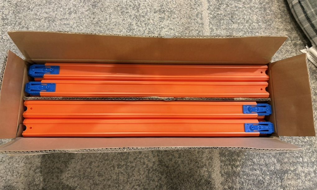 Brand New Inbox, Hot Wheel Tracks