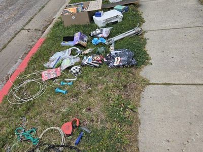 FREE YARD SALE ITEMS