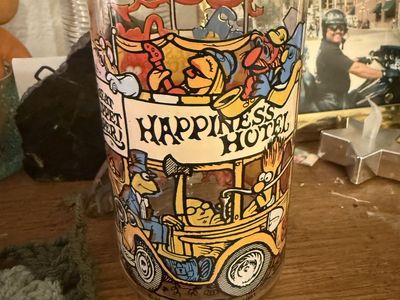 Muppet caper glass