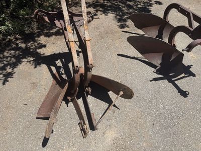 International McCormick Model F11 3 Point Two Way Hillside Plow, Vintage Metal Plows - Farm Equipment