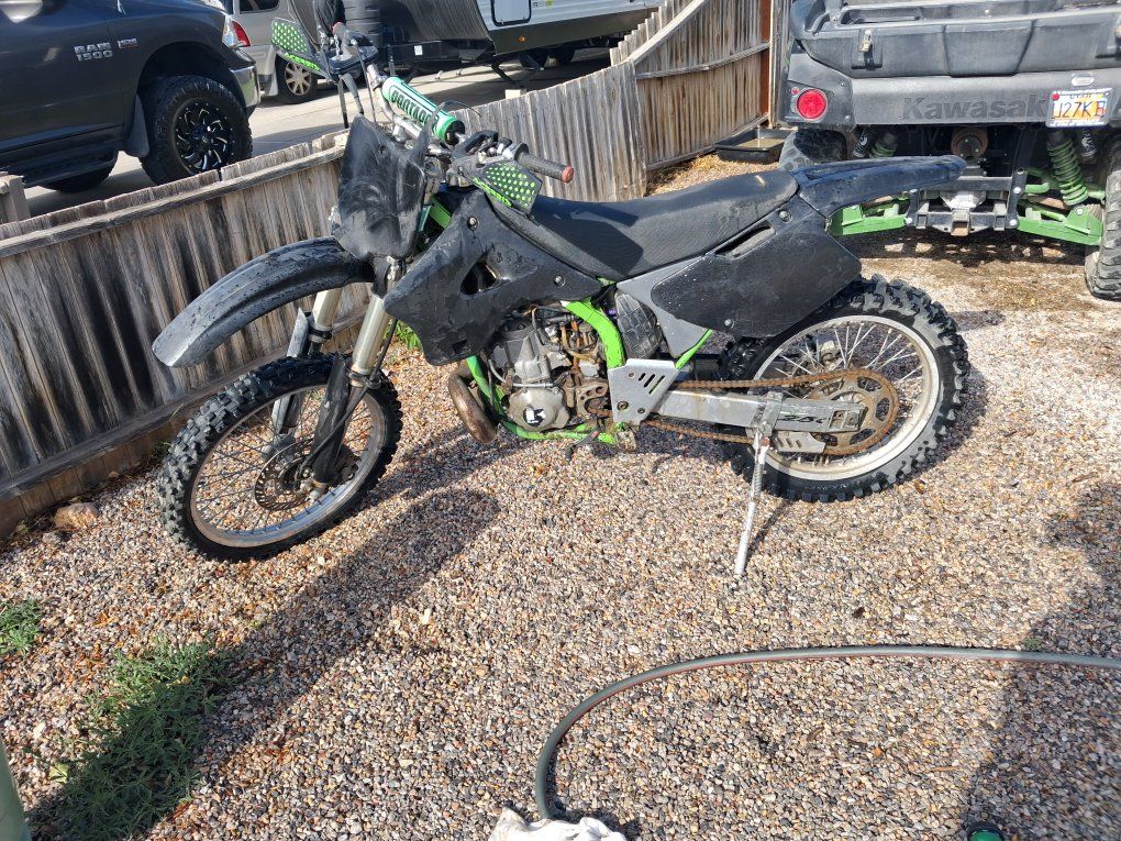 1998 kx250 2 stroke Title in hand 45 hours