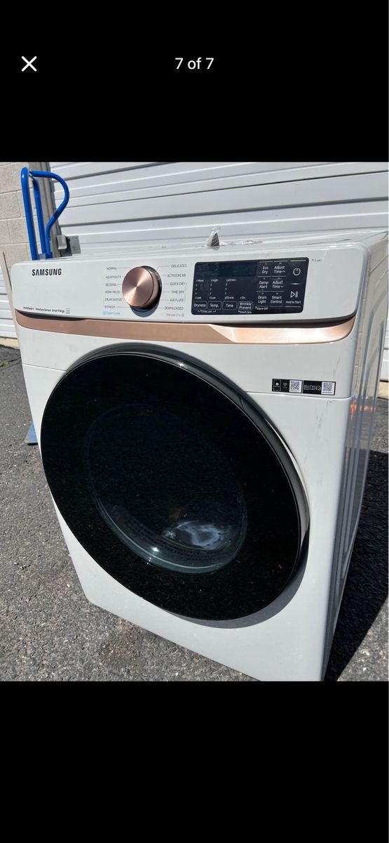 Samsung - 7.5 Cu. Ft. Stackable Smart Electric Dryer with Steam and Sensor Dry - Ivory