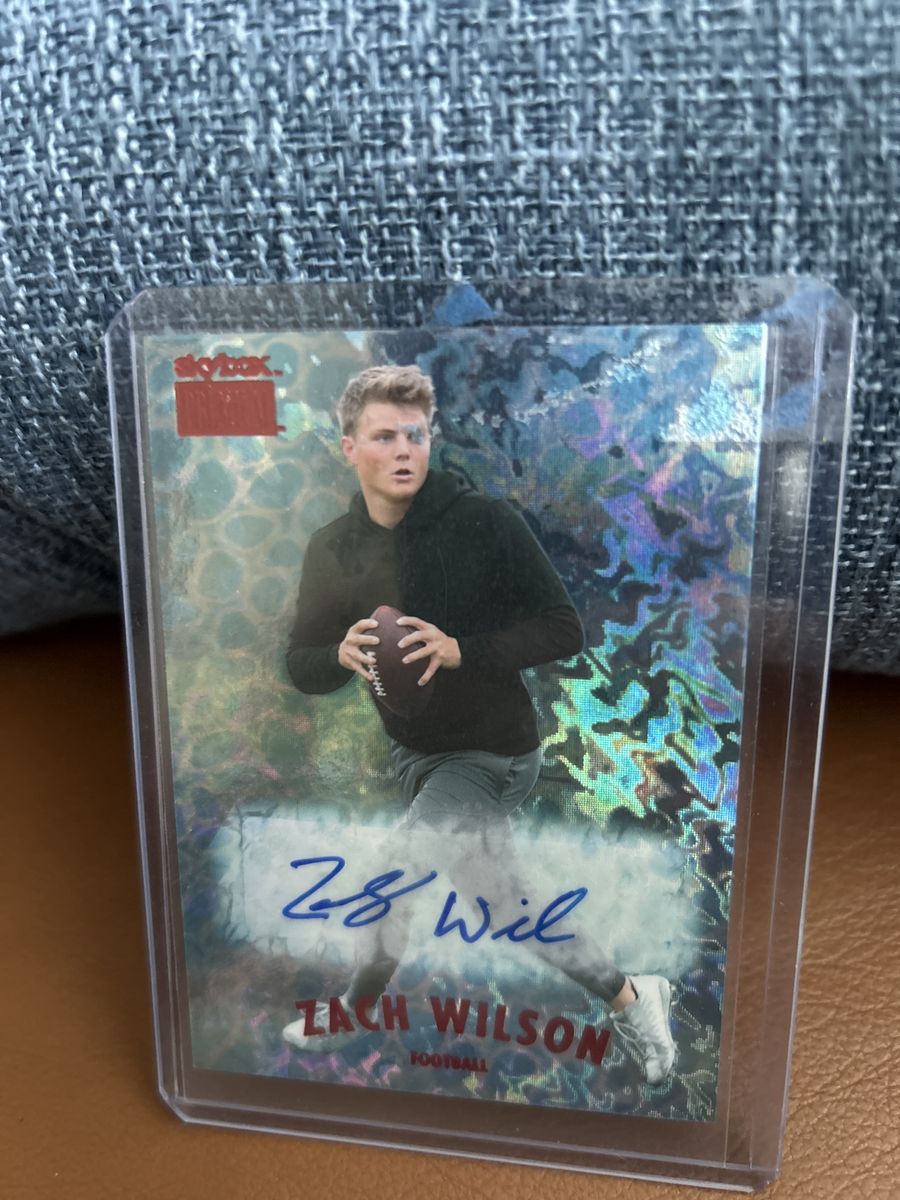 2021 Skybox Metal Universe Zach Wilson Auto Football Card Holographic Certified Hand Signed Auto BYU Cougars New Orleans Saints