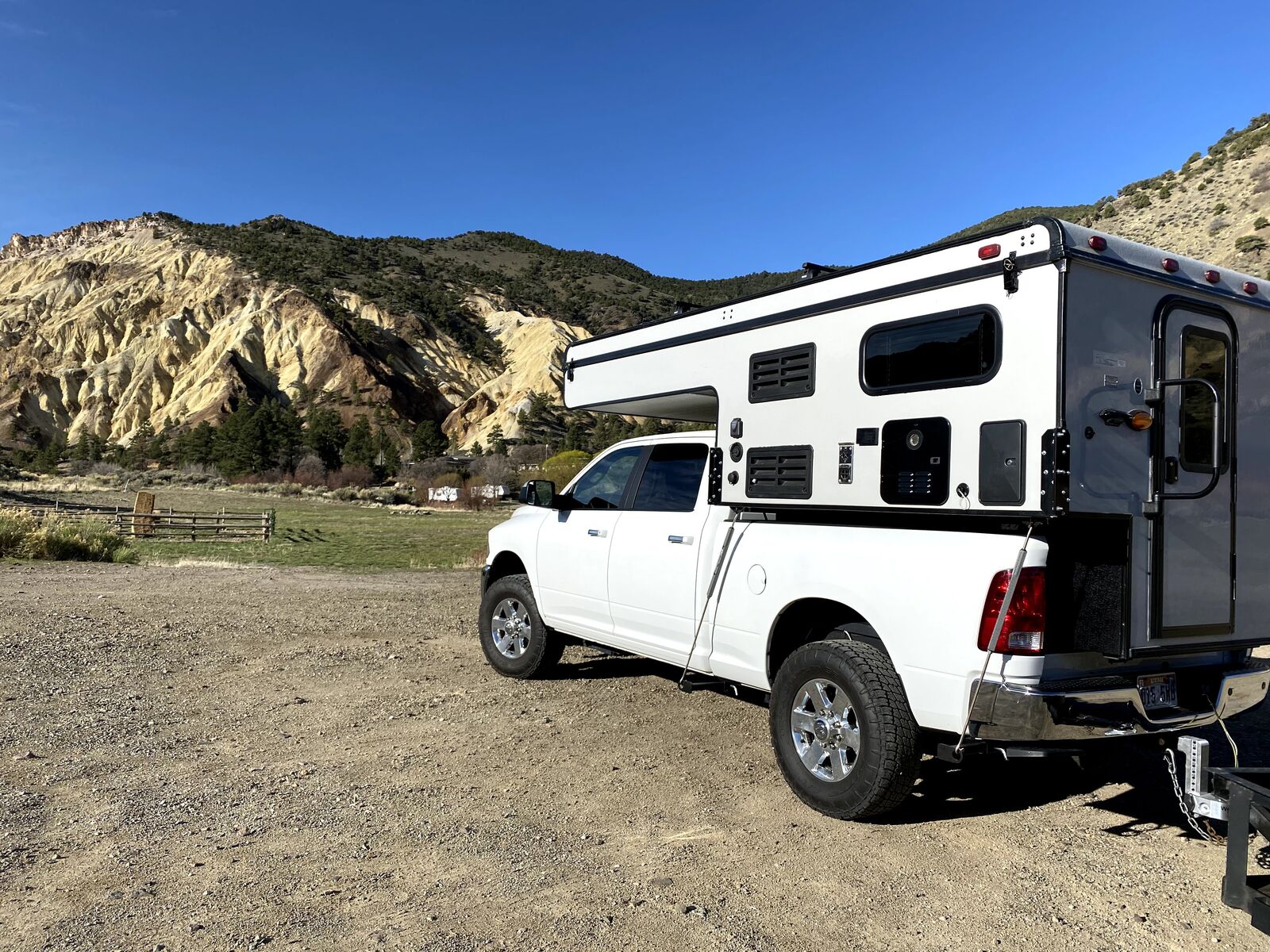 2020 Palomino Backpack 550 – Upgraded Solar & Clean Look