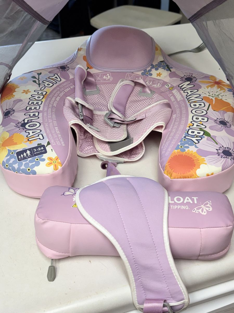 Mambo baby floaty