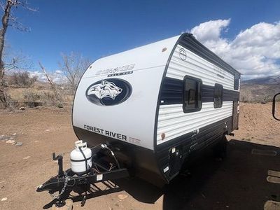 2025 Forest River Cherokee Wolf Pup Model CKT16BHSW