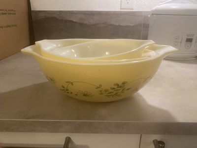 Yellow bowls