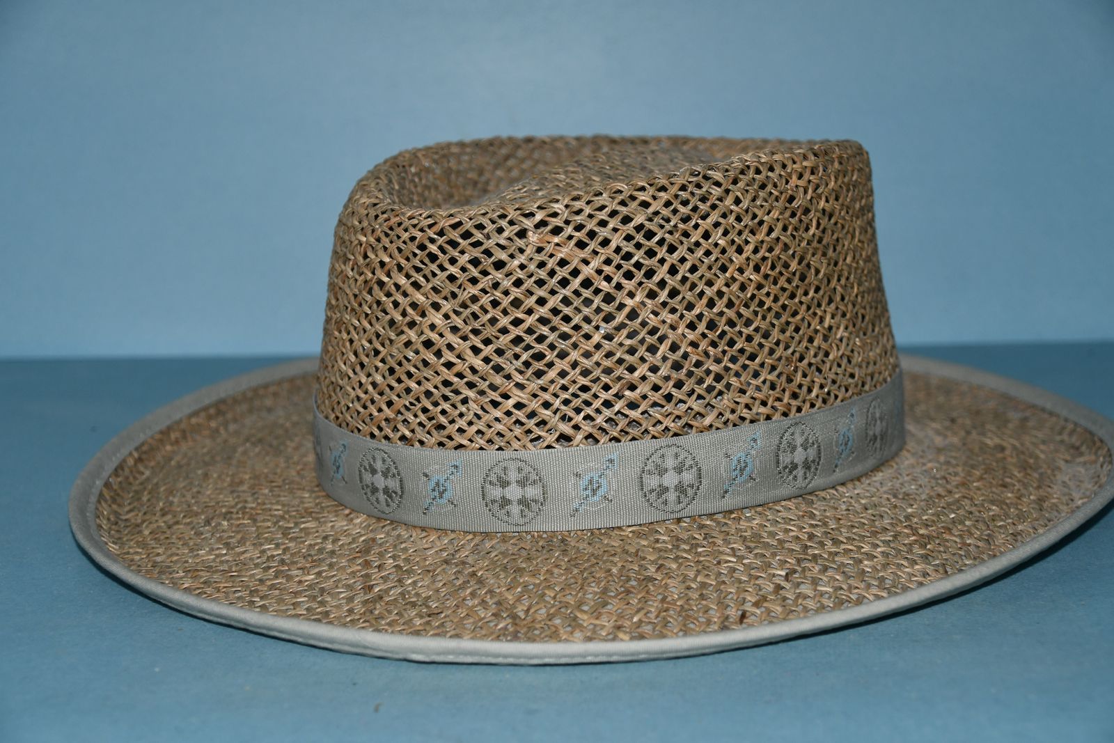 MEN'S "COLUMBIA" SUMMER HAT ~ SIZE L/XL ~ BRIM LENGTH 3" ~ CLEAN ~ $5