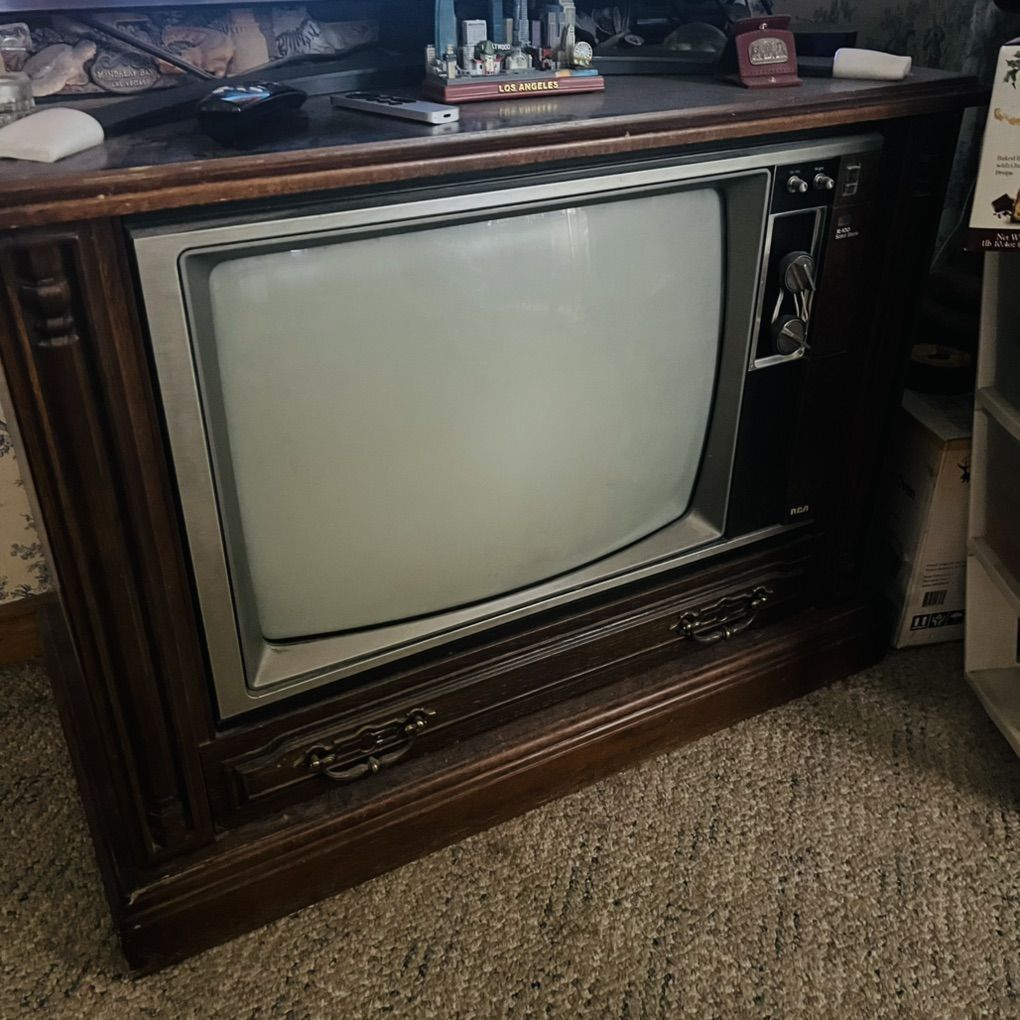 TV