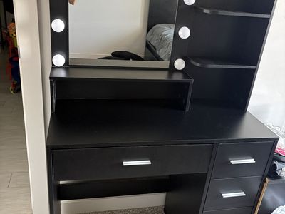 Black Vanity