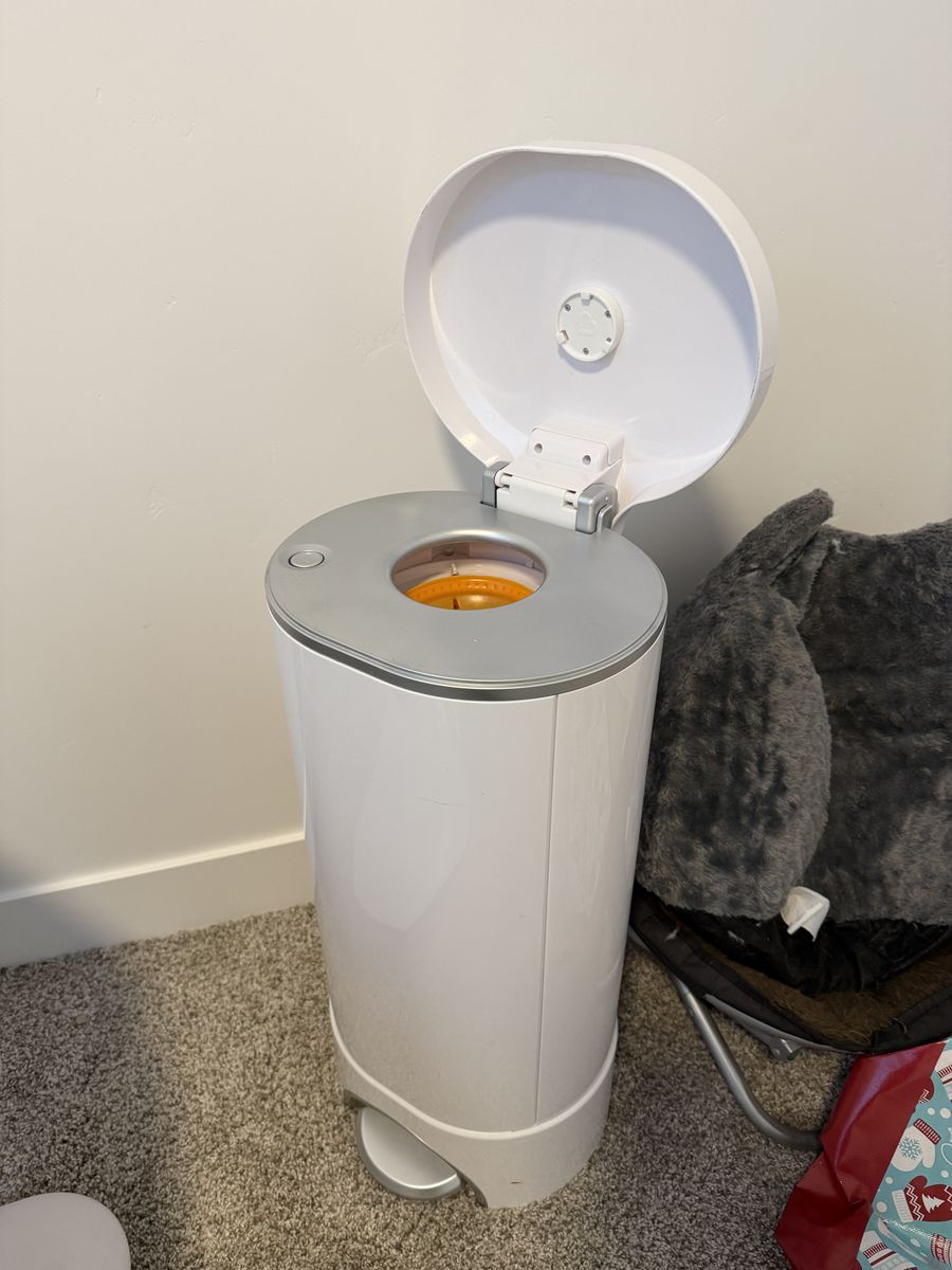 Diaper Genie $20