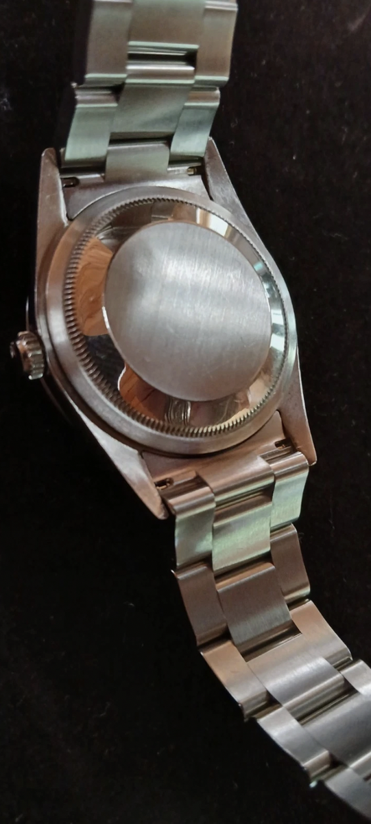 Main image 3