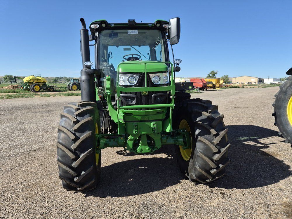 John Deere 6R 130