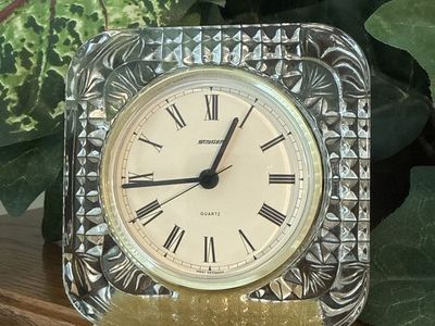 Vintage Staiger Quartz West Germany Cut Glass Mantel Desk Clock Roman Numerals