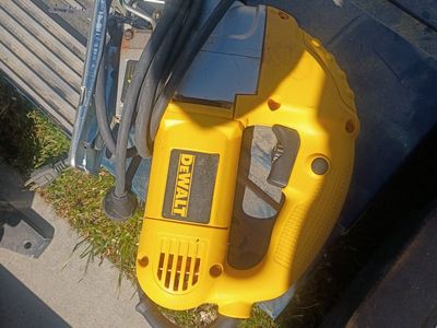 DEWALT JIGSAW