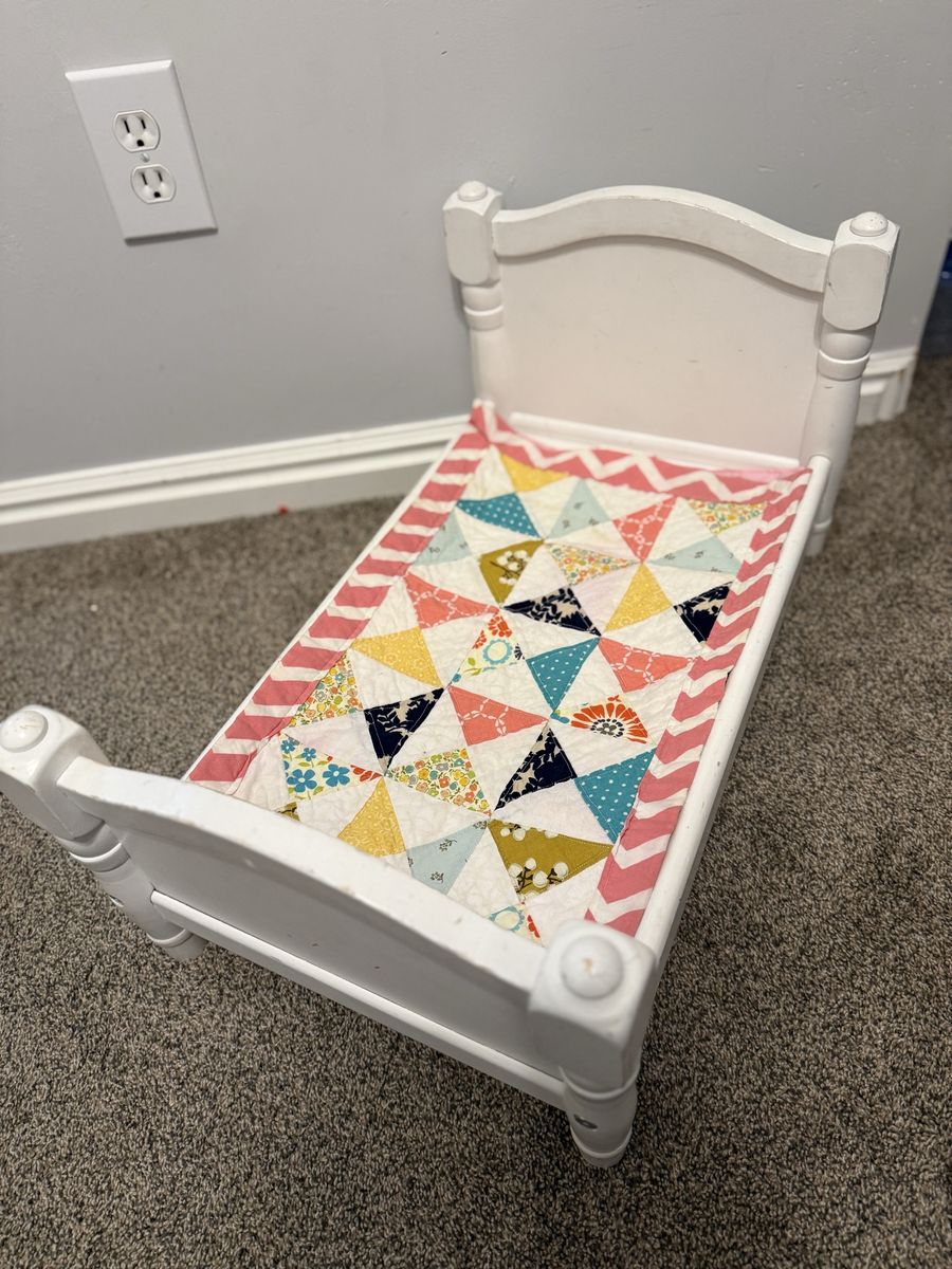 Our Generation Dolls, Bed with Quilted Blanket and hair chair- 18 inch Doll Furniture Set