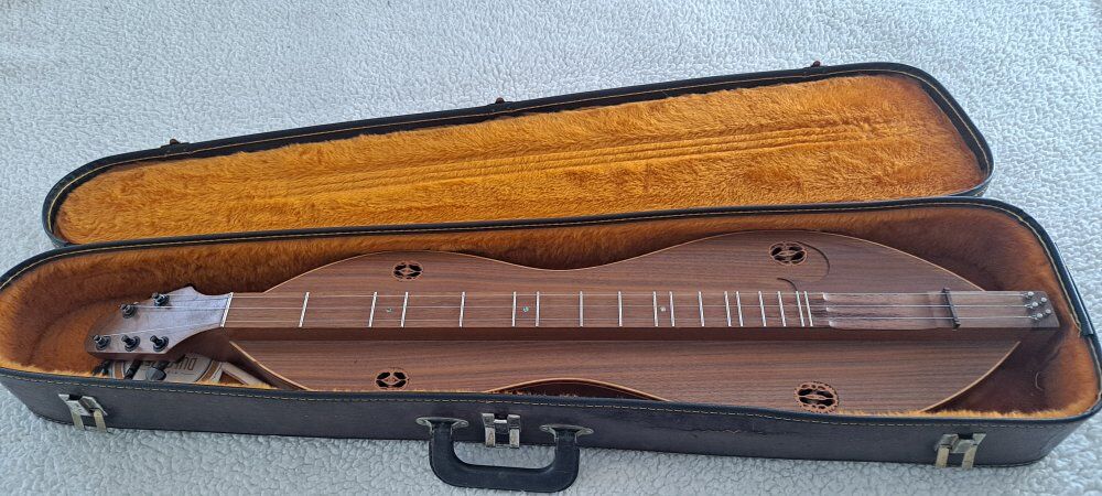 Mountain Dulcimer