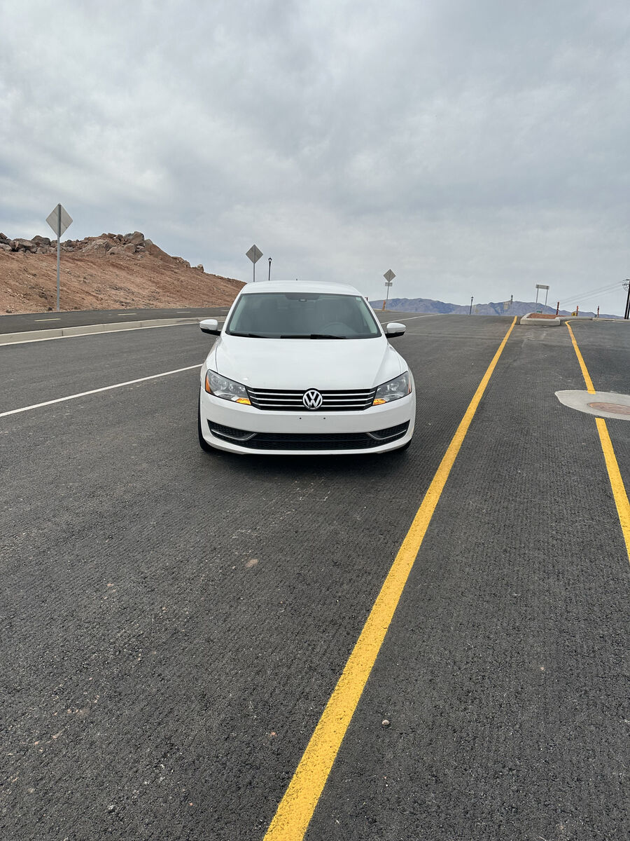 2014 VOLKSWAGEN PASSAT