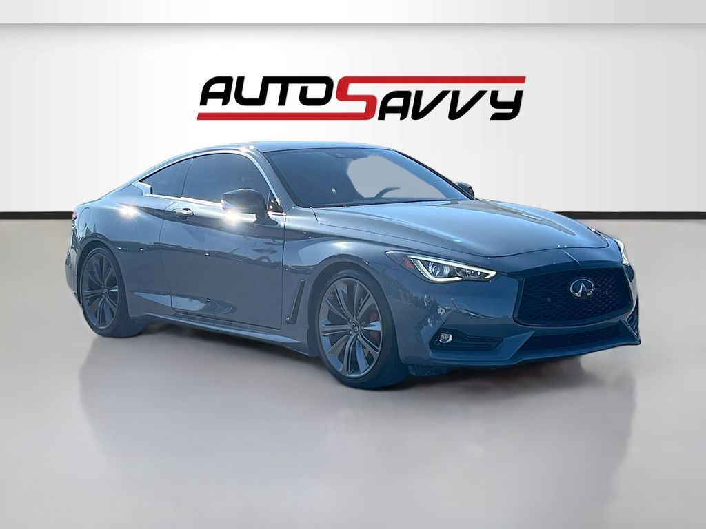 2022 Infiniti Q60 Red Sport 400