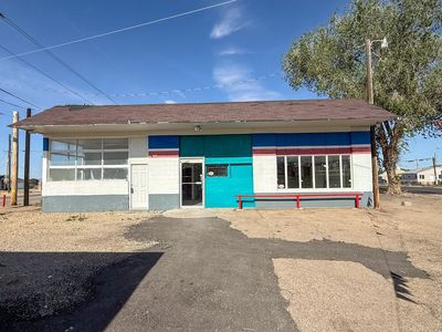 Prime commercial location right in the heart of East Carbon