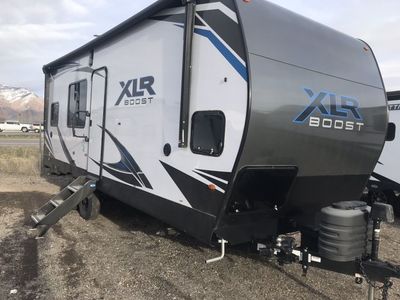 2024 XLR Boost 2114B