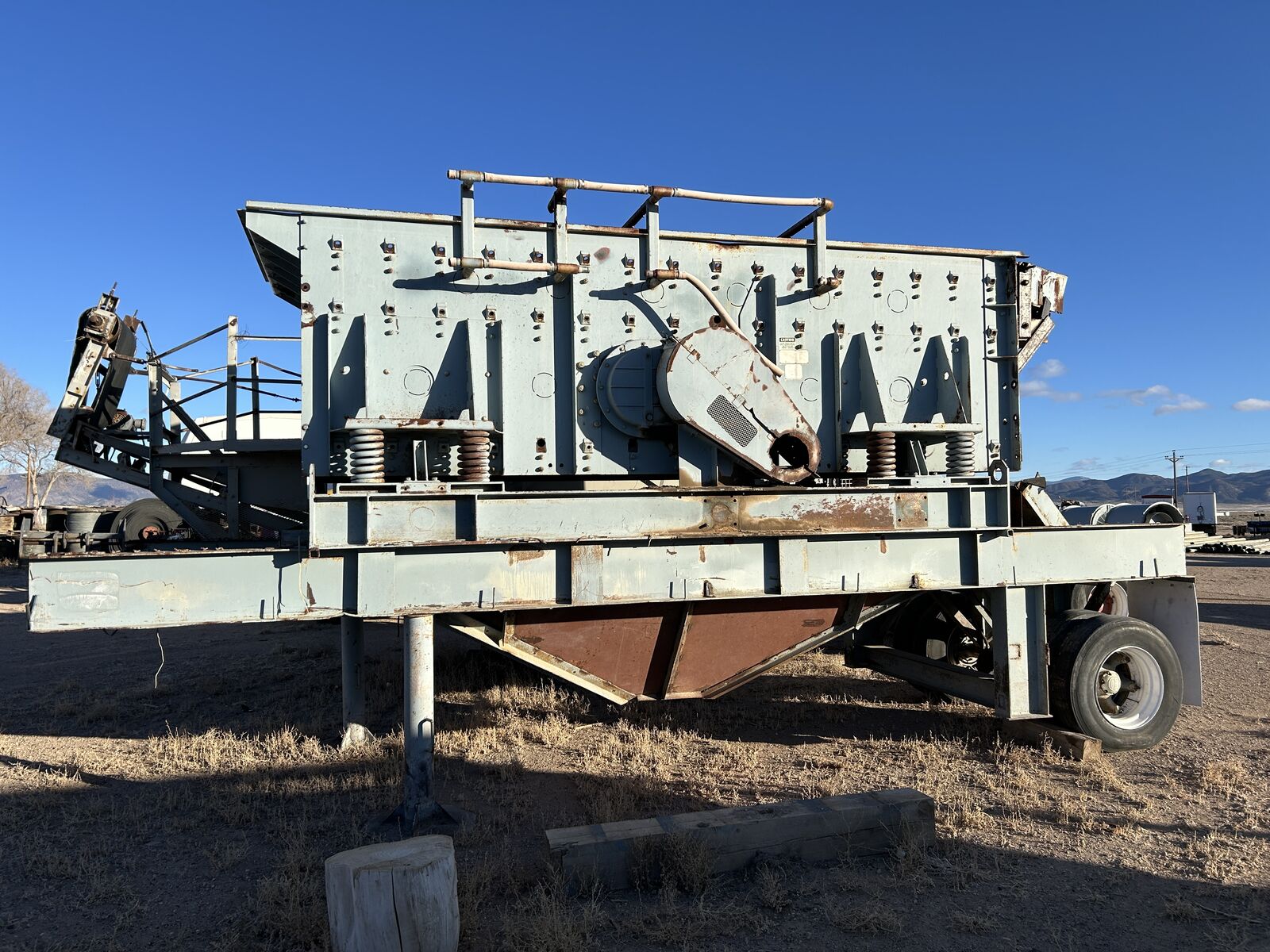 1994 Simplicity 3 Deck Aggregate Screen