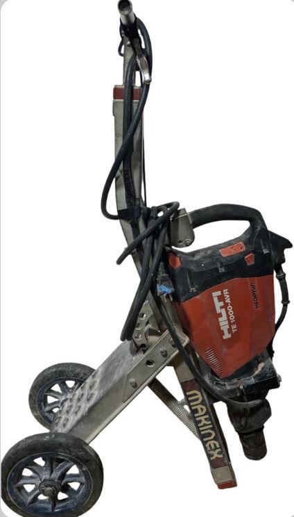 USED MAKINEX JACKHAMMER WITH HILTI TE 1000-AVR DEMOLITION HAMMER