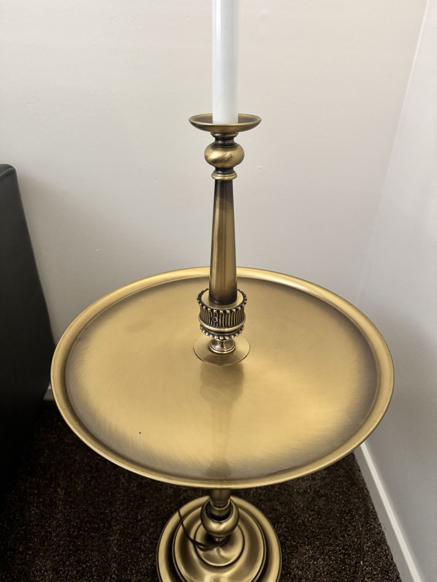 Main image 6