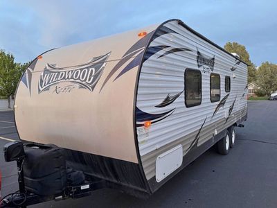 2015 Forest River Wildwood X-Lite T261BHXL Travel Trailer - Sleeps 6, AC, Awning