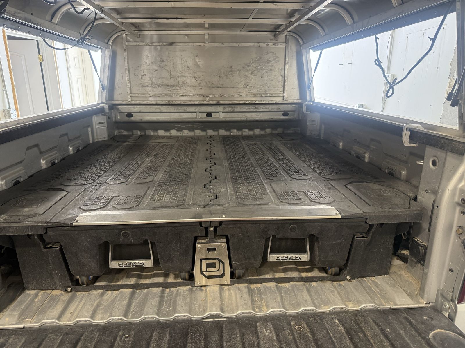 Decked Drawer System for Chev Silverado