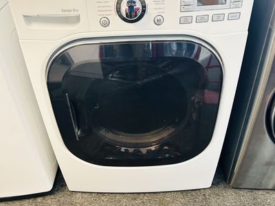 LG electric dryer with steam refresh